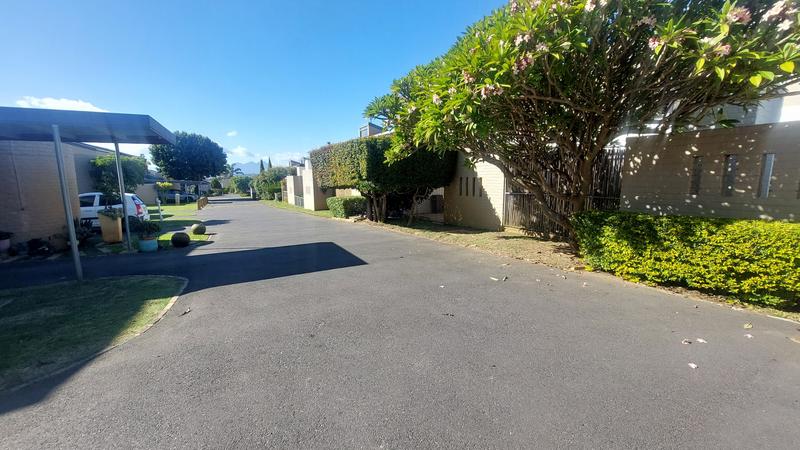 2 Bedroom Property for Sale in La Rochelle Western Cape